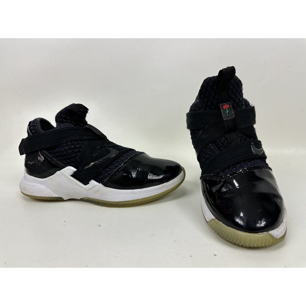 Nike Lebron Soldier Tuxedo Basketball Shoes Youth Sz 2.5 Black Hi Top AO2912-005